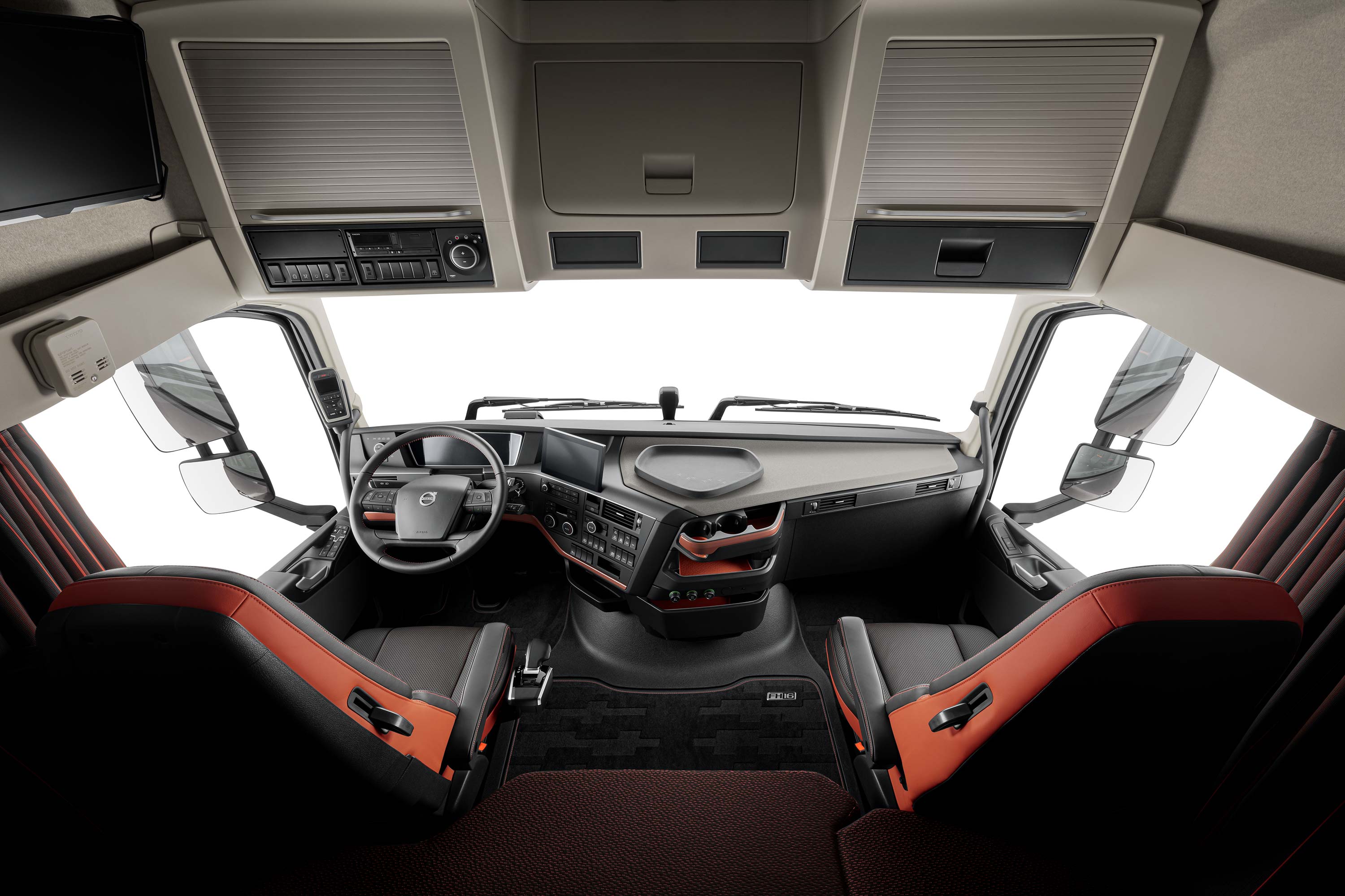 Volvo FH16 pakub ainulaadset välimust ja palju ruumi.