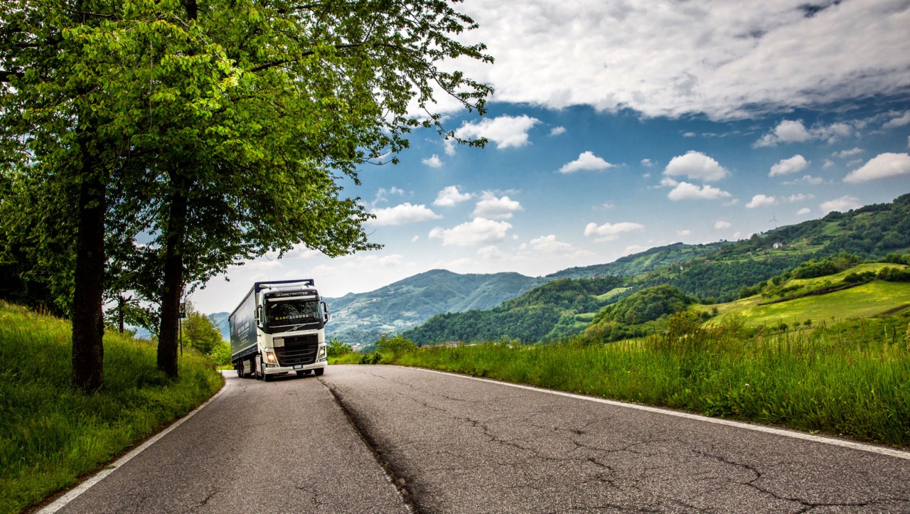 Sartori Transporti veokid läbivad tavaliselt 150 000 kilomeetrit aastas. I-Shifti topeltsiduriga säästab iga sõiduk nende hinnangul 2500 euro eest kütust aastas. 
